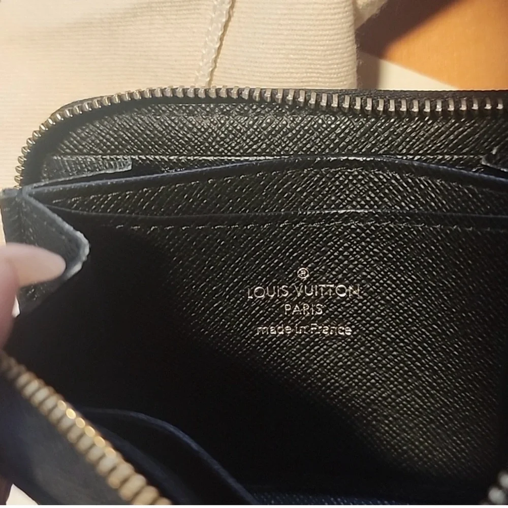 Louis Vuitton Game On Zippy Coin Purse - Picture 3 of 6